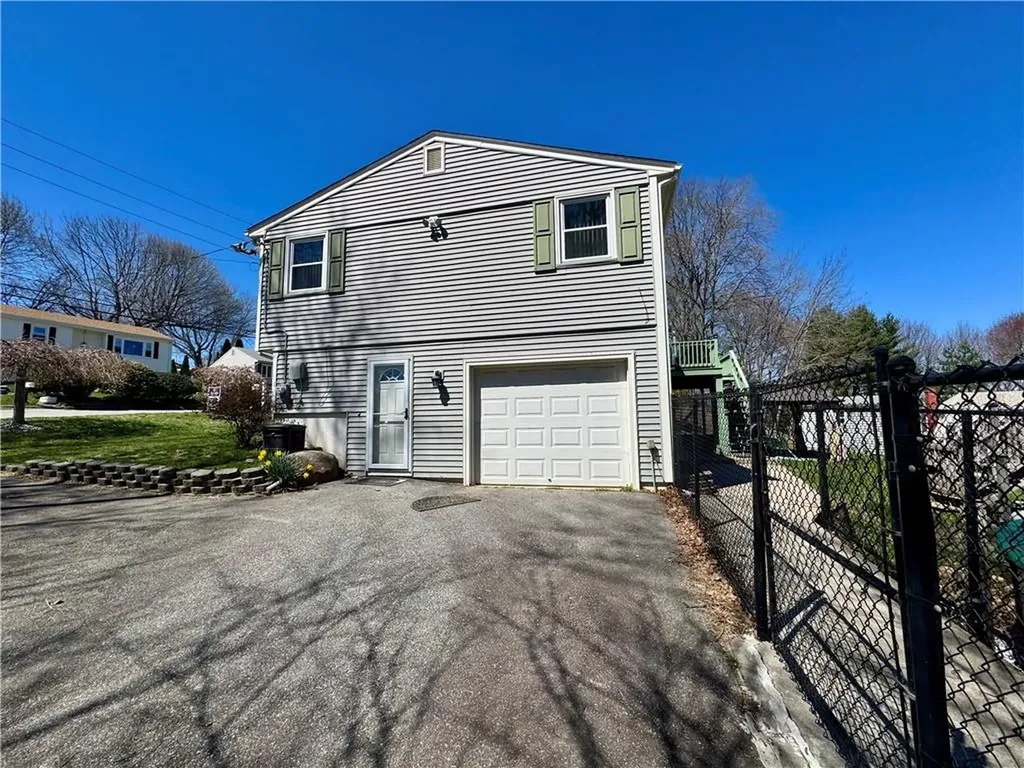 37 N Fairview Street Johnston RI 02919
