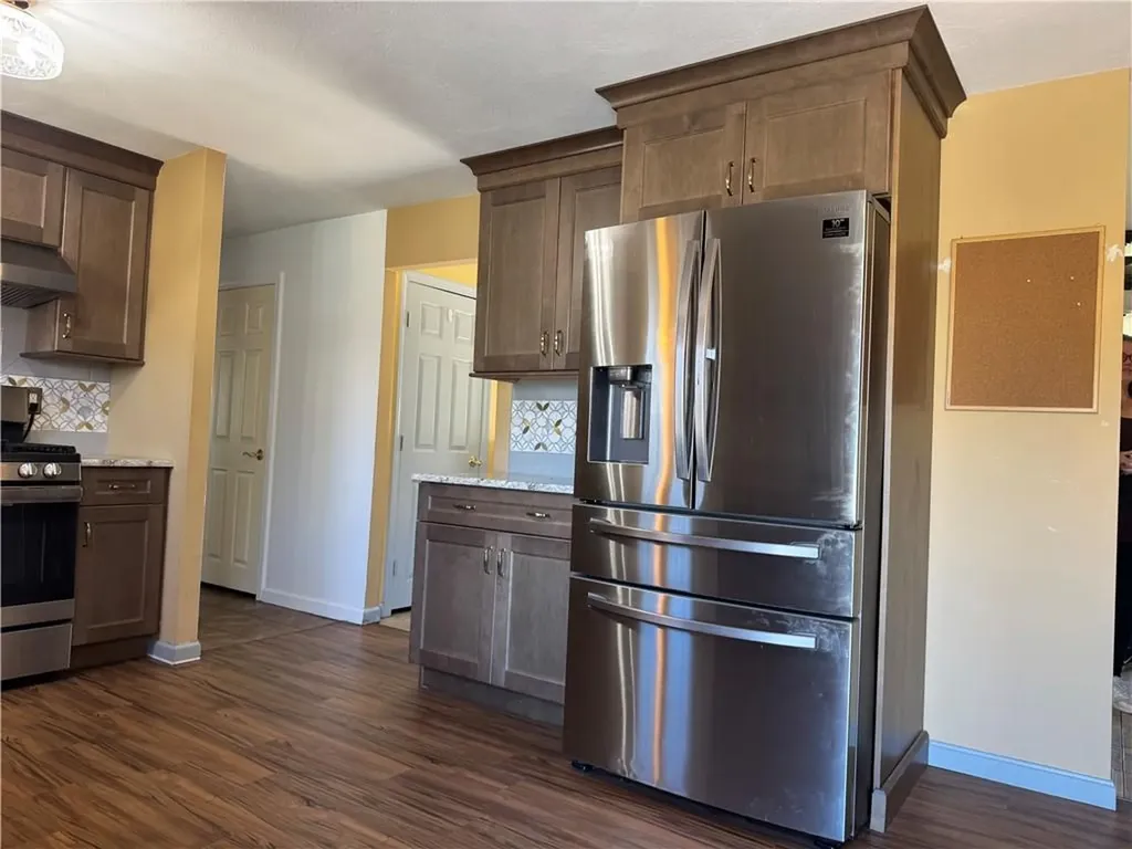 37 N Fairview Street Johnston RI 02919