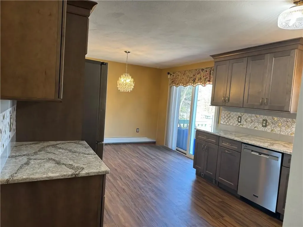 37 N Fairview Street Johnston RI 02919