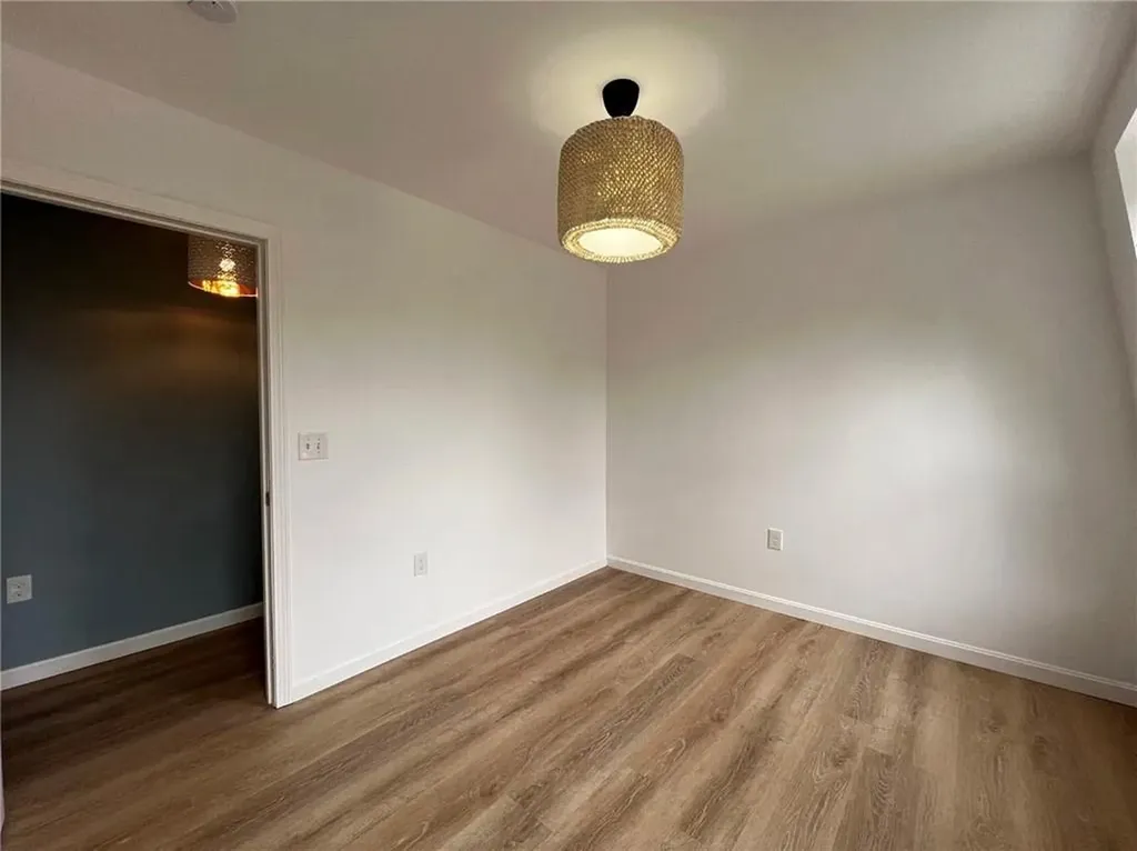 9 Turner Avenue East Providence RI 02915