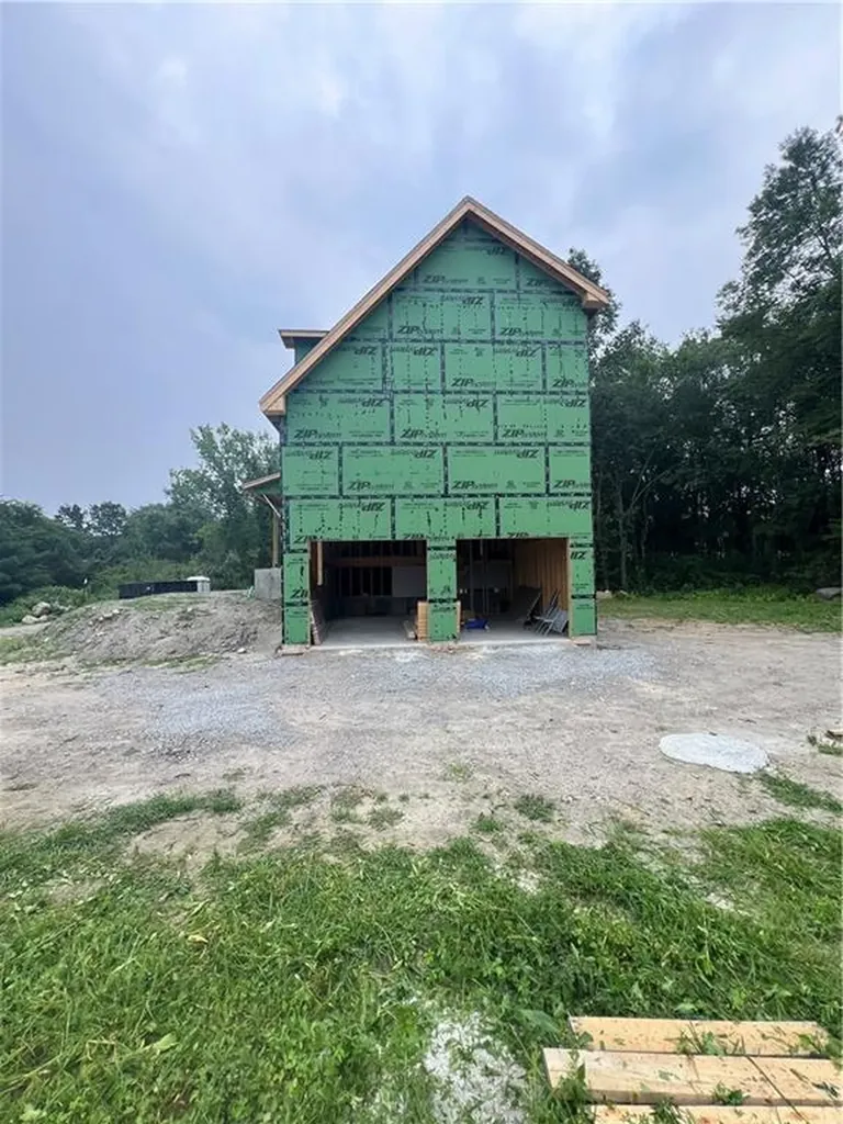 75 Elite Drive Cranston RI 02921