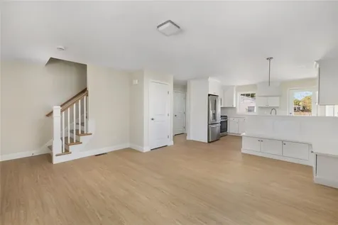 19 A&b Wood Street Warwick RI 02889
