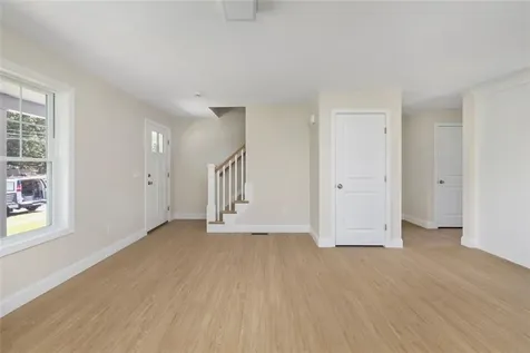 19 A&b Wood Street Warwick RI 02889