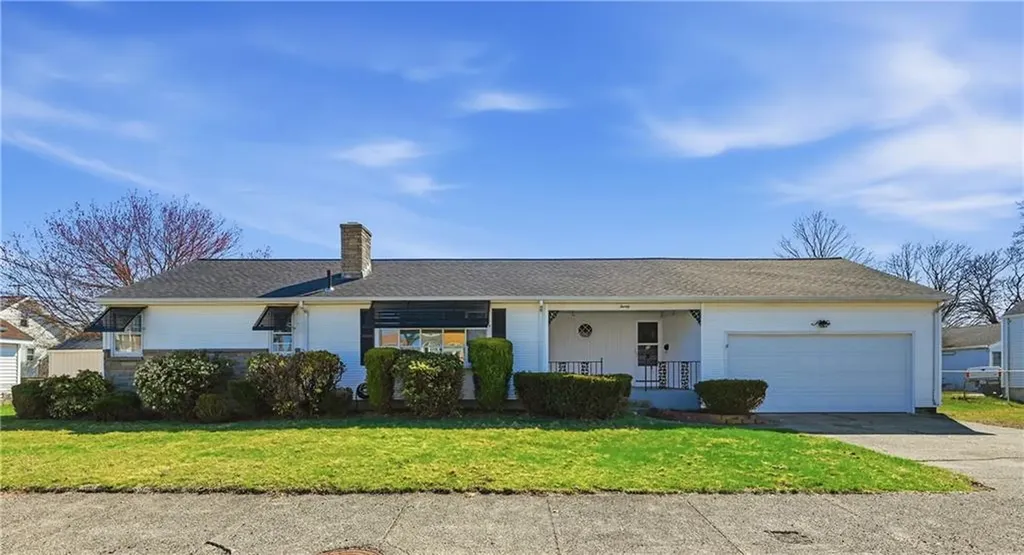 20 Dean Street Pawtucket RI 02861