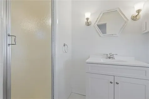 20 Dean Street Pawtucket RI 02861