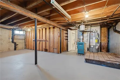 20 Dean Street Pawtucket RI 02861