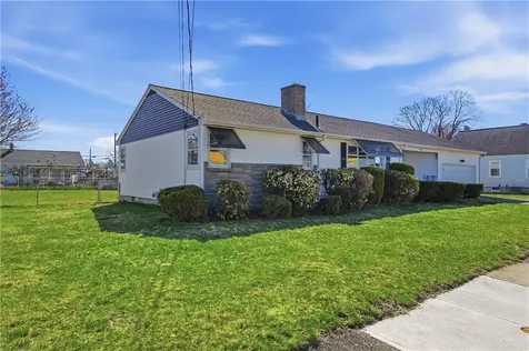 20 Dean Street Pawtucket RI 02861