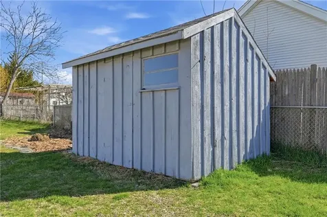 20 Dean Street Pawtucket RI 02861