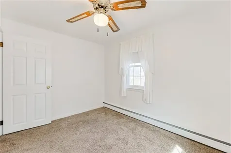 47 Dartmouth Avenue East Providence RI 02915