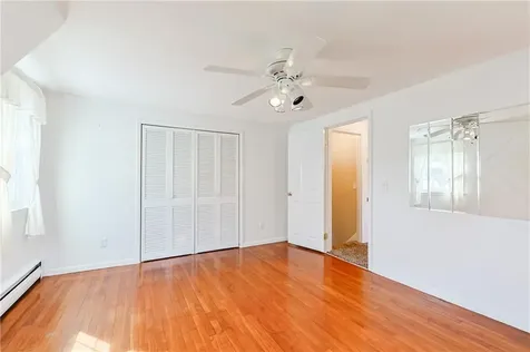 47 Dartmouth Avenue East Providence RI 02915