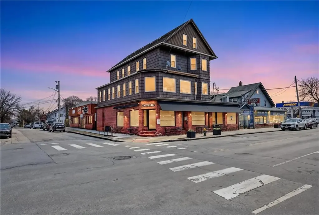 771 773 Hope Street Providence RI 02906