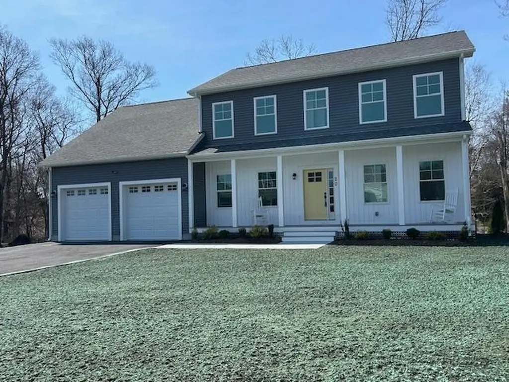 20 Doreen Court Cranston RI 02921
