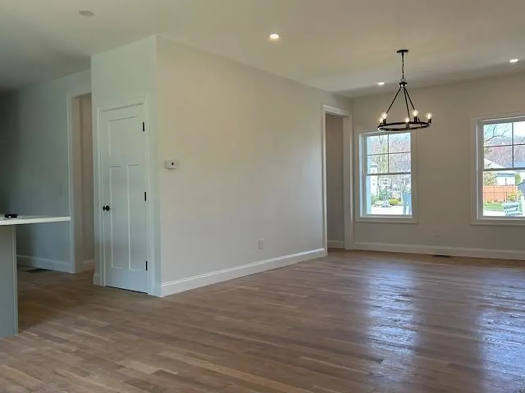 20 Doreen Court Cranston RI 02921