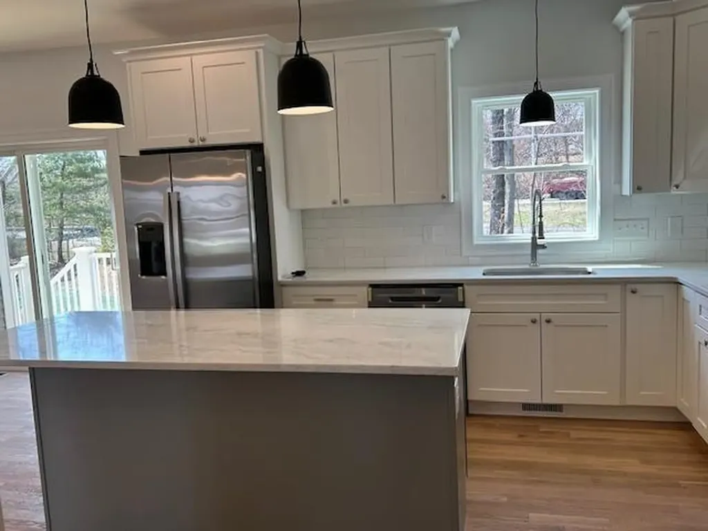 20 Doreen Court Cranston RI 02921