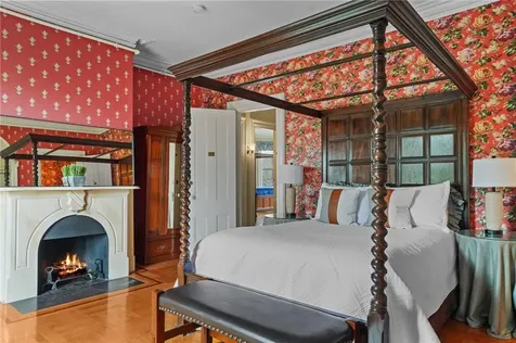 43 Old Beach Road Newport RI 02840