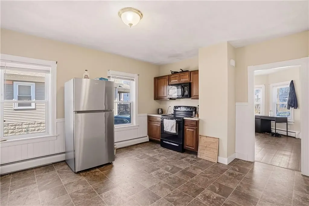 71 South Street Lincoln RI 02865