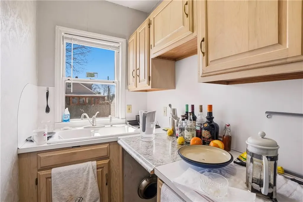 71 South Street Lincoln RI 02865
