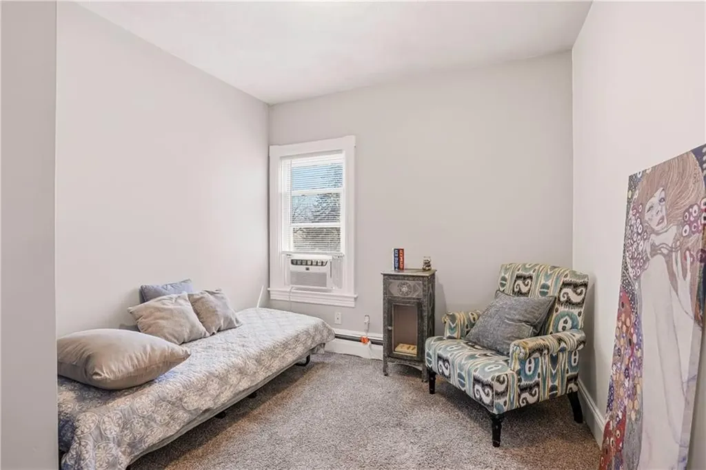 71 South Street Lincoln RI 02865