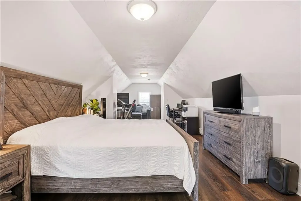71 South Street Lincoln RI 02865