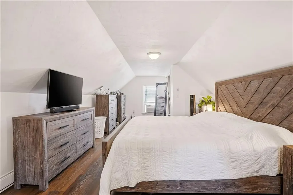 71 South Street Lincoln RI 02865