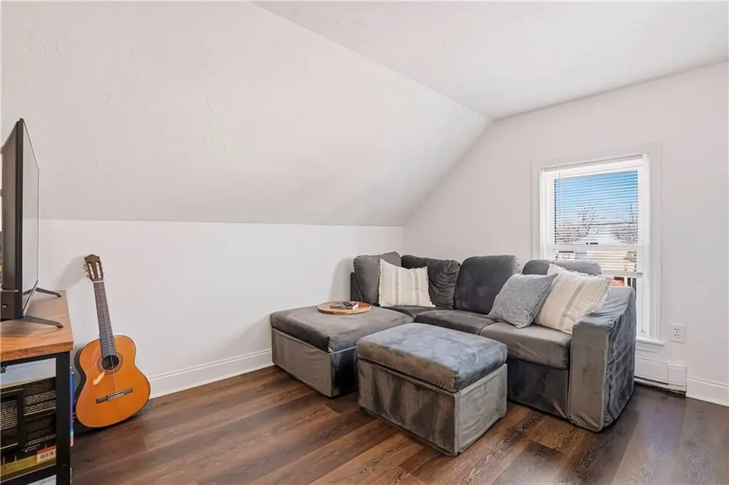 71 South Street Lincoln RI 02865