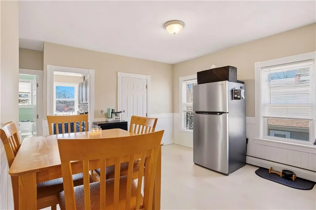 71 South Street Lincoln RI 02865