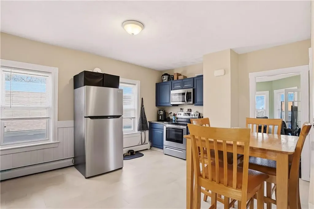 71 South Street Lincoln RI 02865