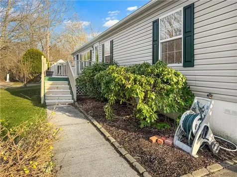 71 Blackbird Street Tiverton RI 02878
