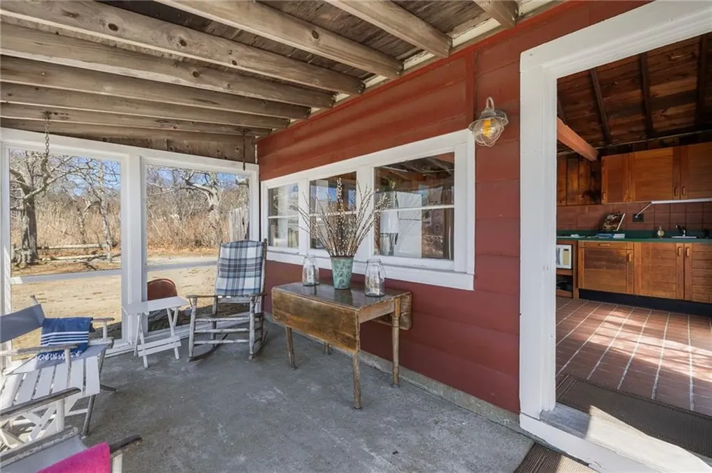 11 Billington Avenue South Kingstown RI 02879