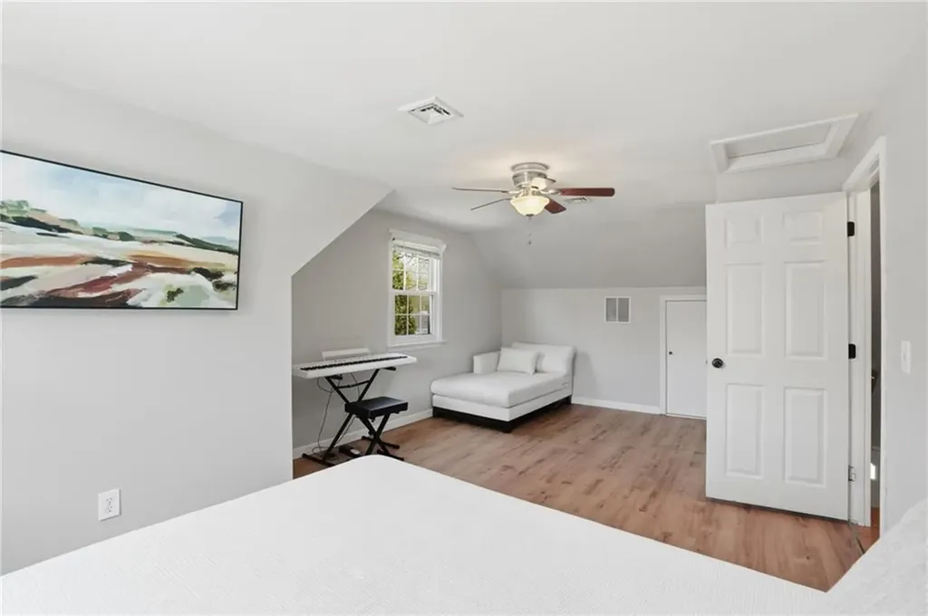 26 Ridgeside Lane Tiverton RI 02878