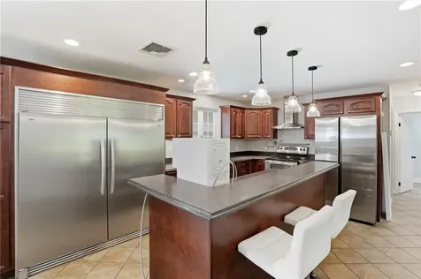 26 Ridgeside Lane Tiverton RI 02878