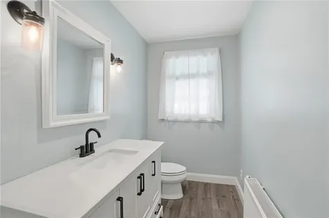 26 Ridgeside Lane Tiverton RI 02878
