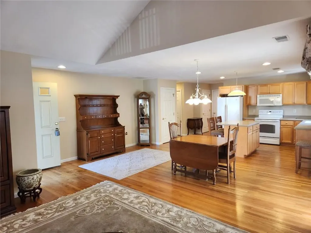 500 Mendon Road Cumberland RI 02864
