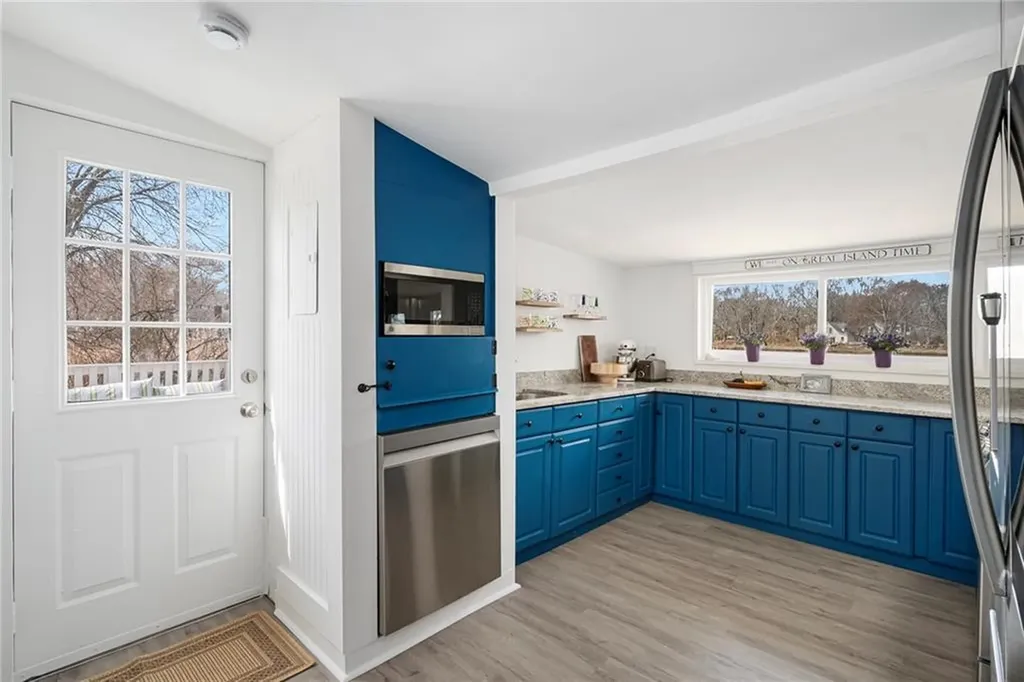 99 River Vue Avenue Warwick RI 02889