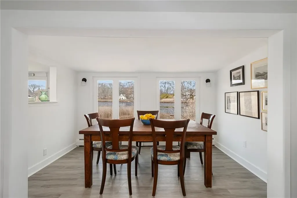 99 River Vue Avenue Warwick RI 02889