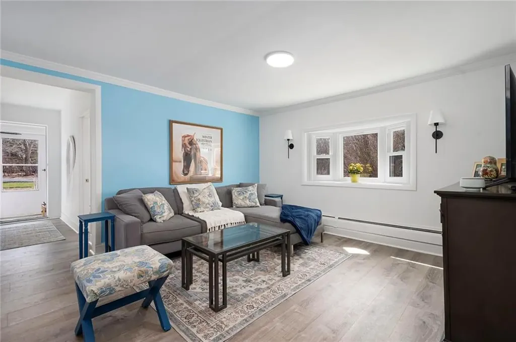 99 River Vue Avenue Warwick RI 02889
