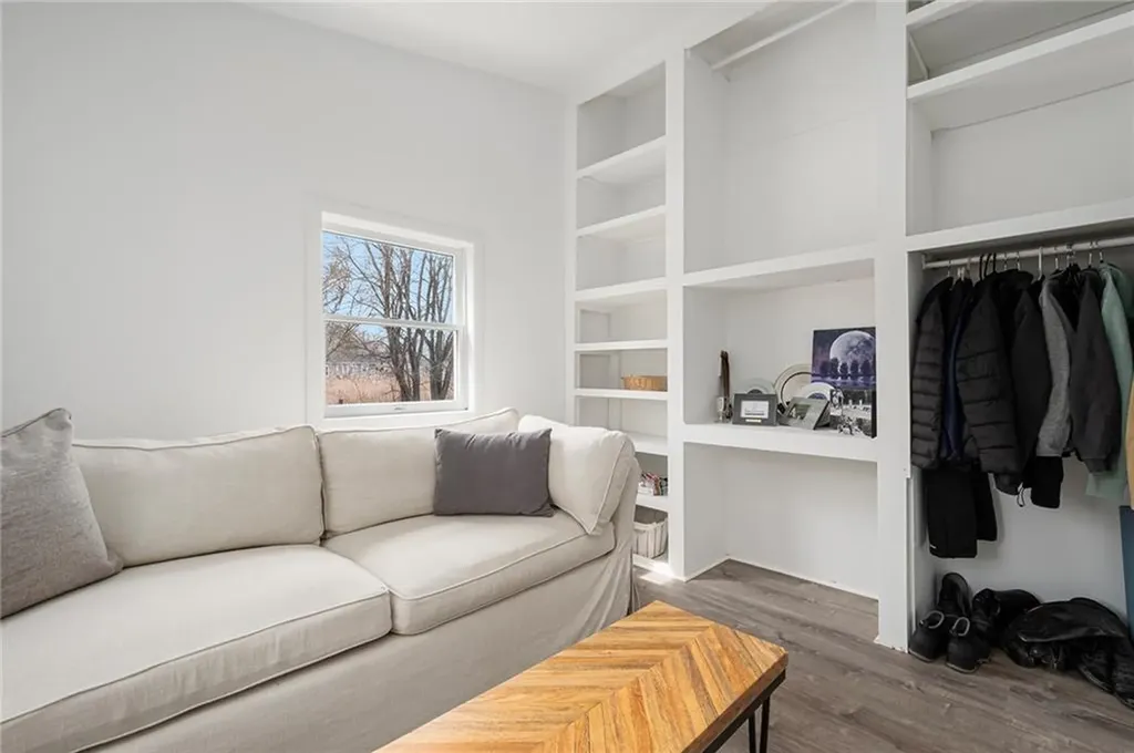 99 River Vue Avenue Warwick RI 02889