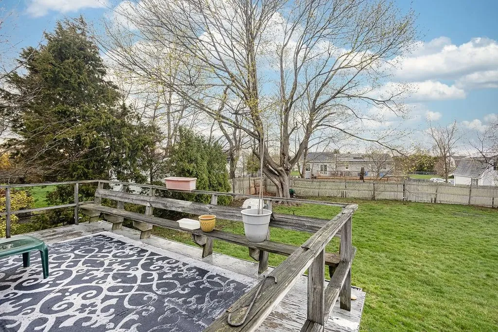 37 Squantum Drive Middletown RI 02842