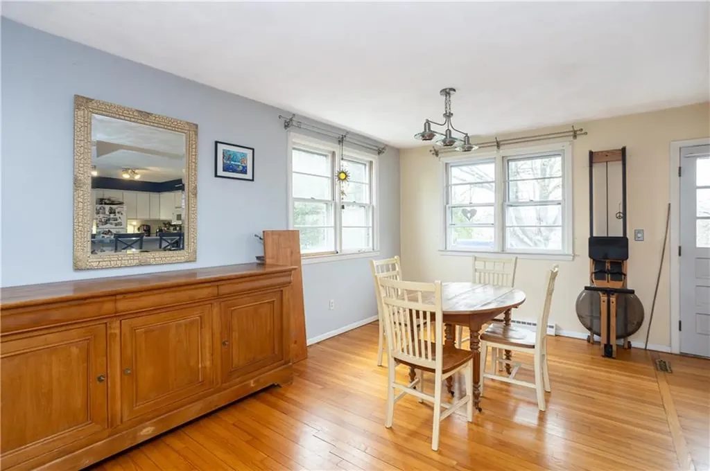 37 Squantum Drive Middletown RI 02842