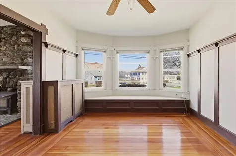 68 Old Fort Road Newport RI 02840