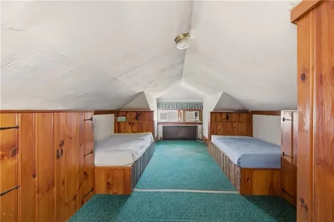 68 Old Fort Road Newport RI 02840