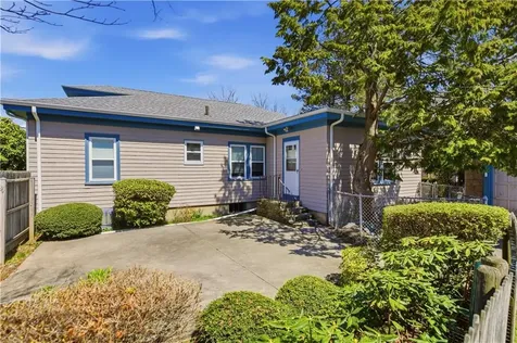 68 Old Fort Road Newport RI 02840
