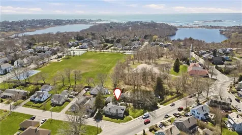 68 Old Fort Road Newport RI 02840