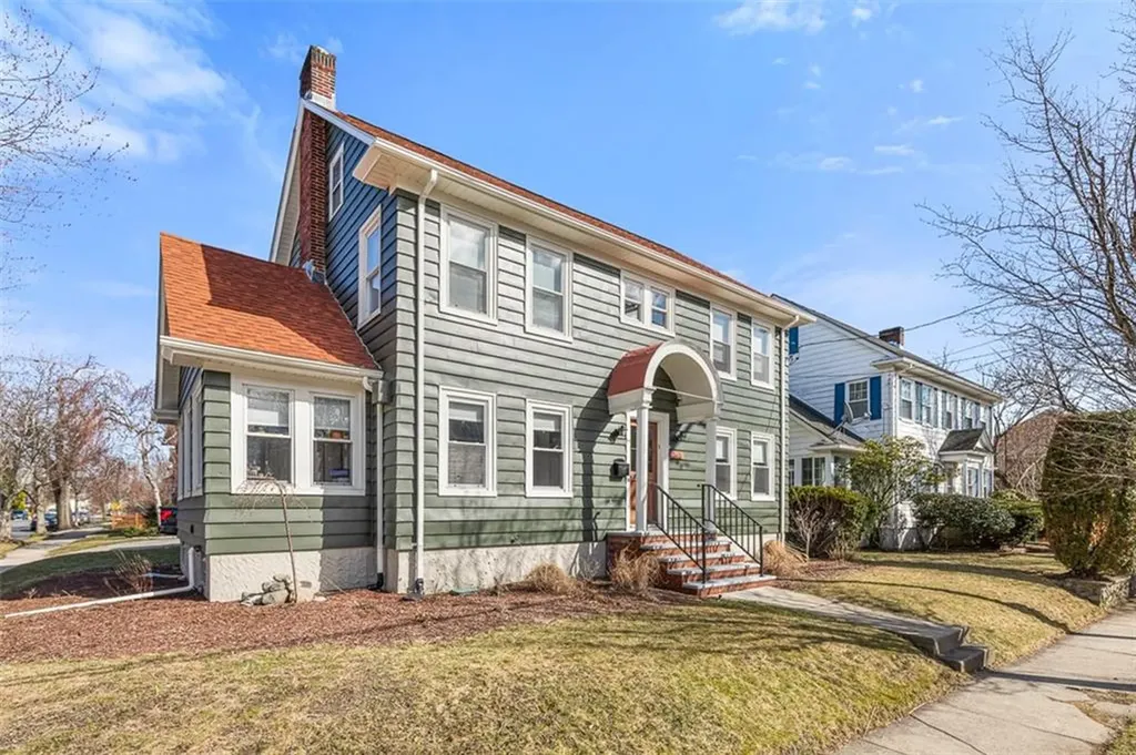 365 Elmgrove Avenue Providence RI 02906