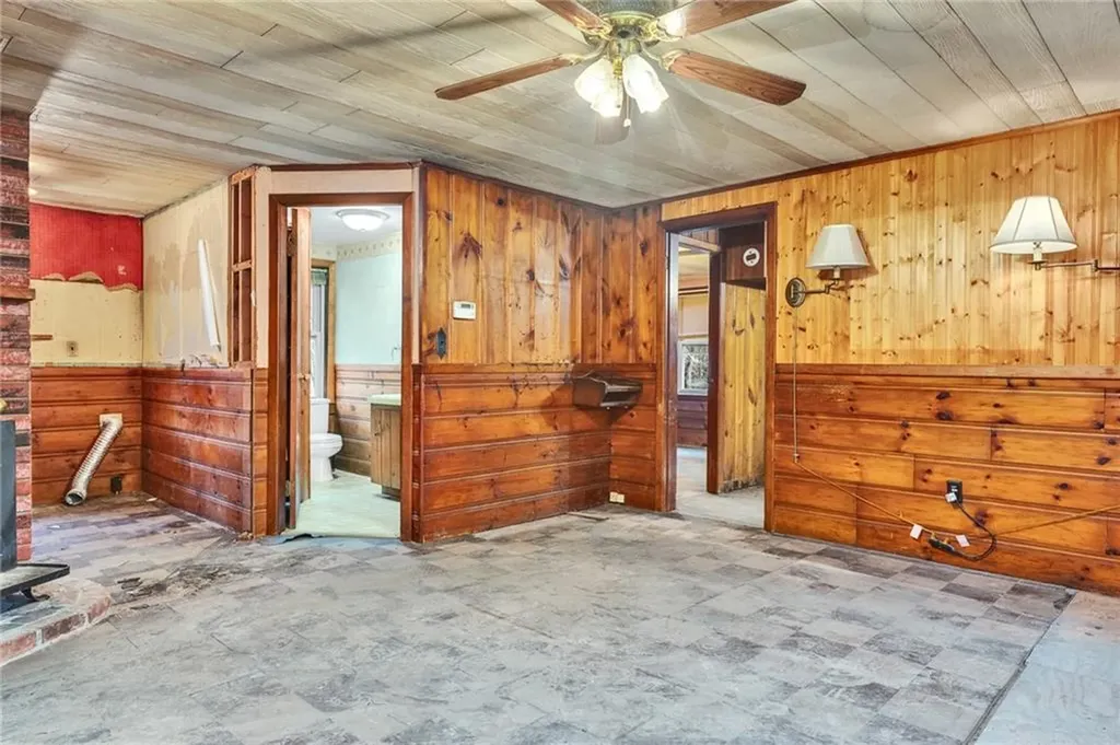 119 Breakheart Hill Road West Greenwich RI 02817