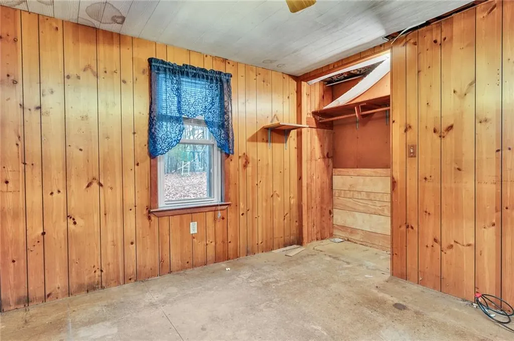 119 Breakheart Hill Road West Greenwich RI 02817