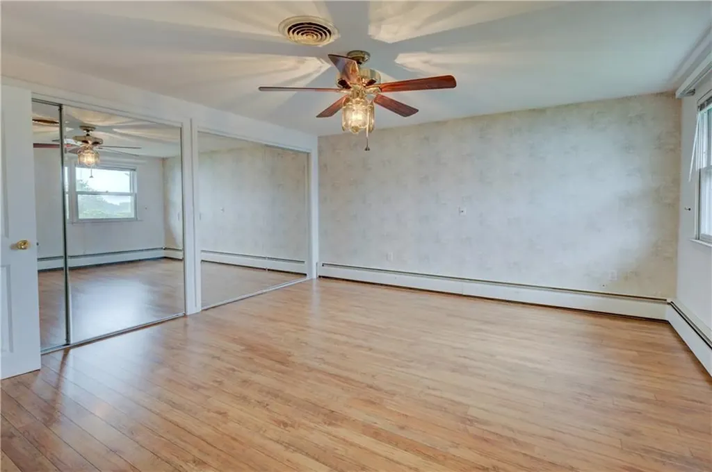 75 Selma Street Cranston RI 02920