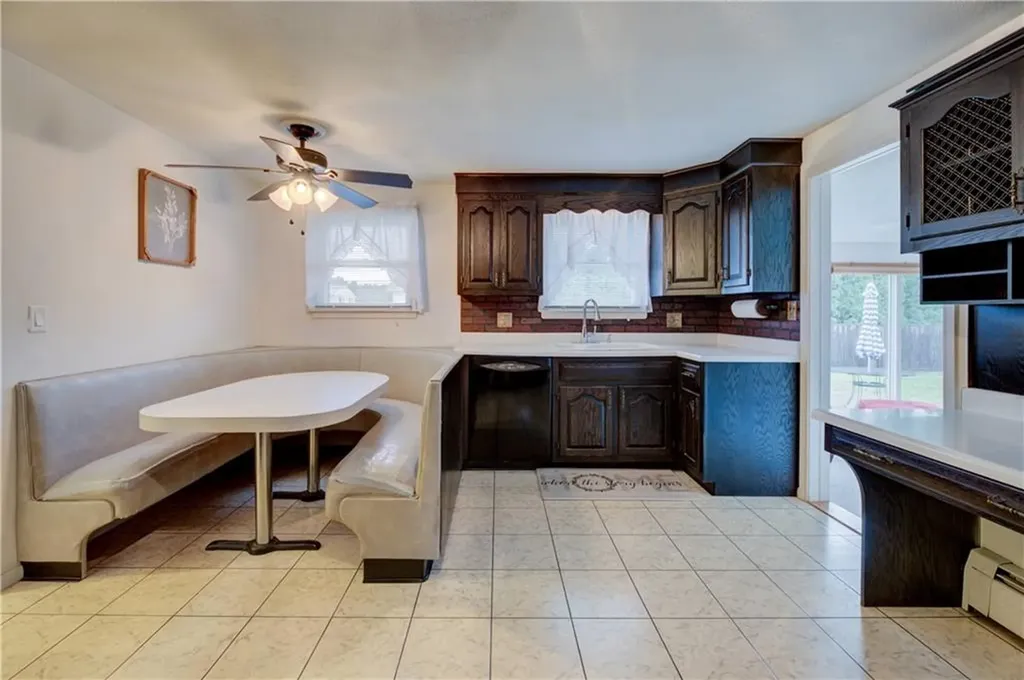 75 Selma Street Cranston RI 02920