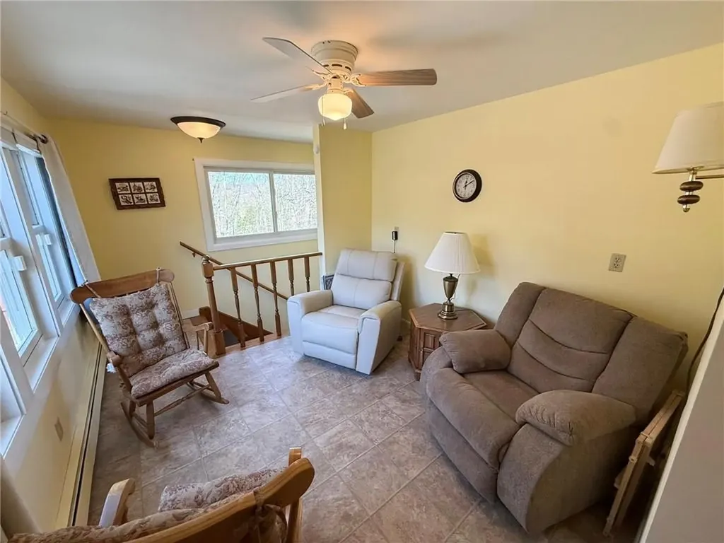 366 Aylsworth Avenue Woonsocket RI 02895