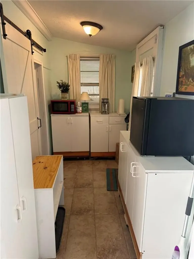 366 Aylsworth Avenue Woonsocket RI 02895
